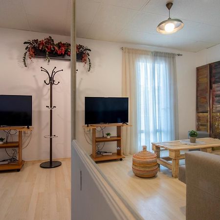 Modern City Apt In The Heart Of Heraklion Exteriér fotografie